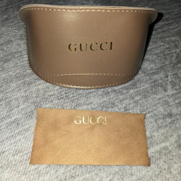 GUCCI Sunshades - Picture 6 of 7